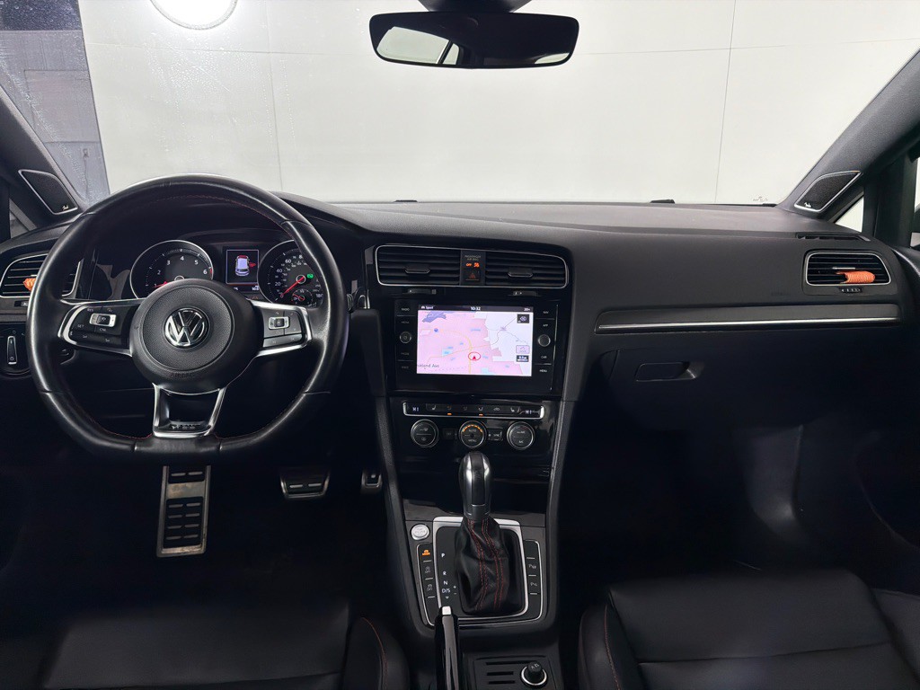 2018 Volkswagen GTI Image 23