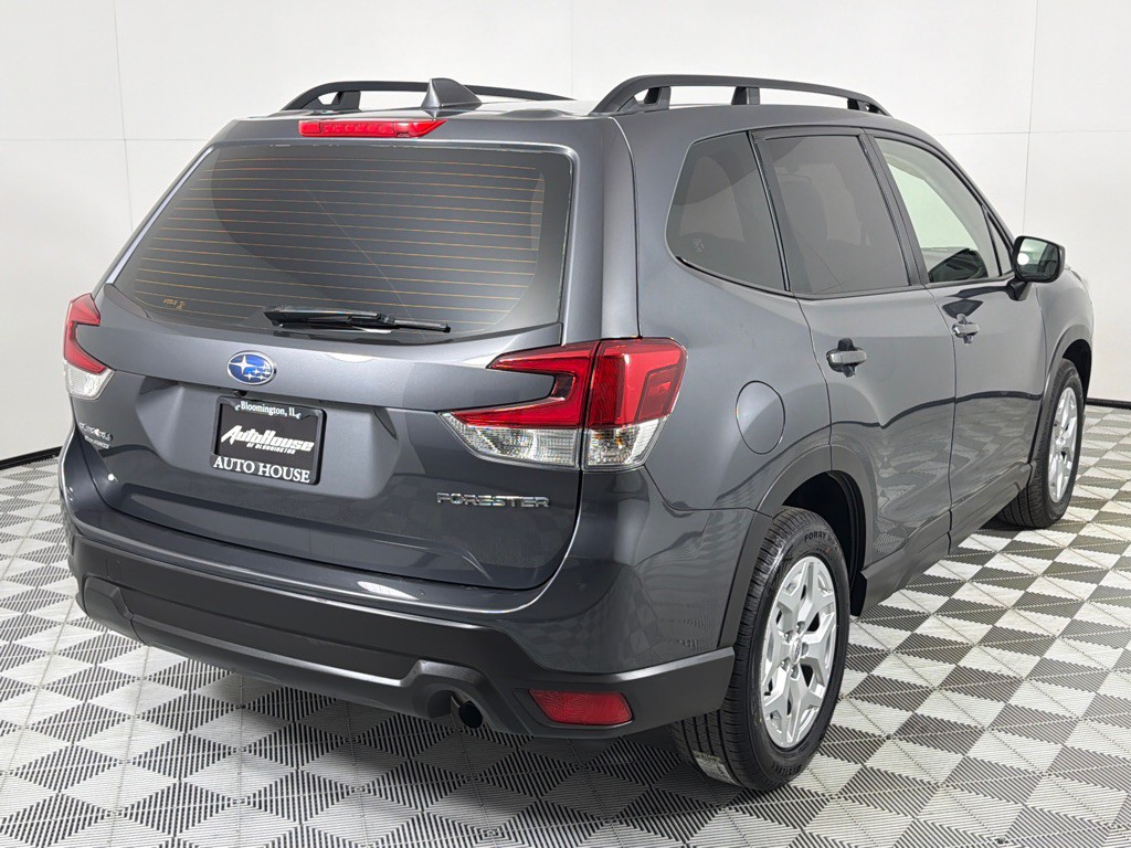 2023 Subaru Forester Image 5