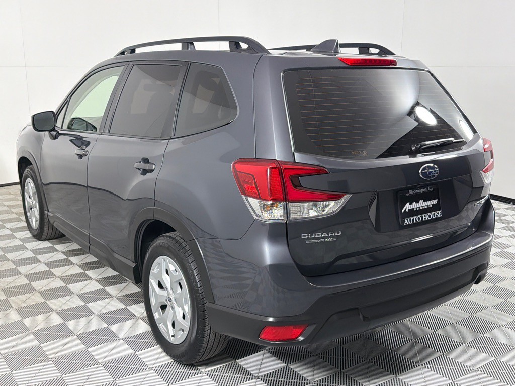 2023 Subaru Forester Image 7