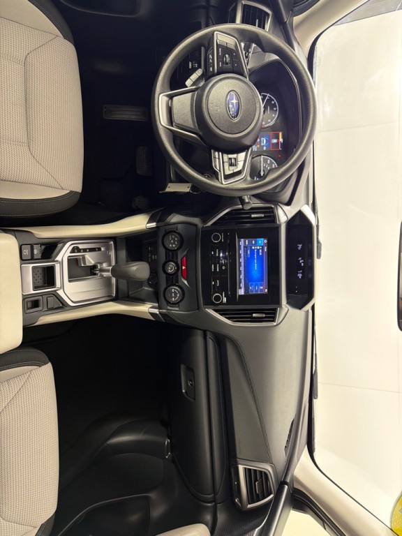 2023 Subaru Forester Image 26