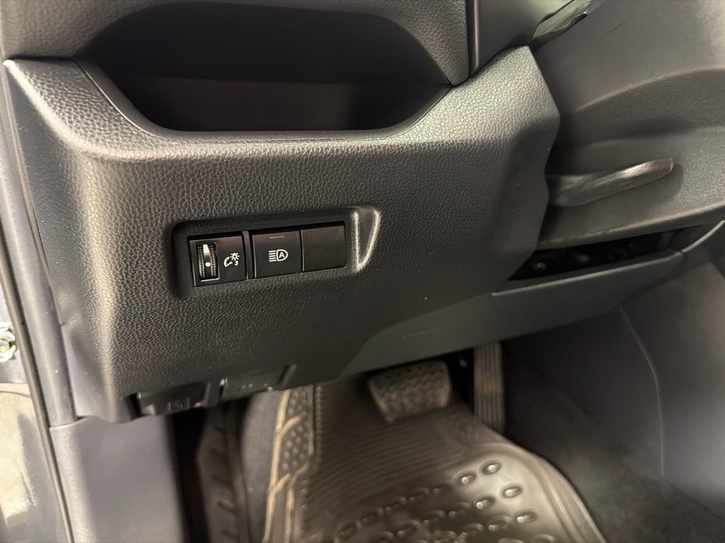 2021 Toyota Rav4 Image 13