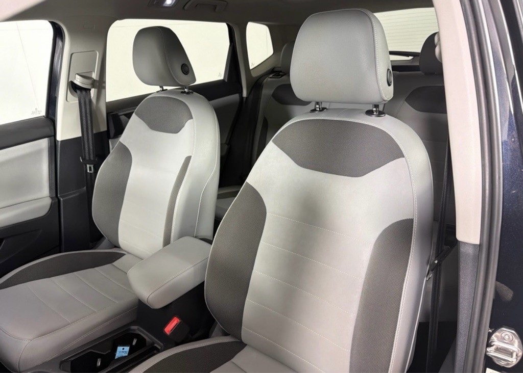 2022 Volkswagen Taos Image 13