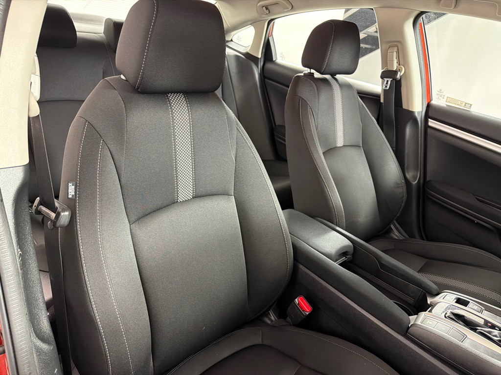 2019 Honda Civic Image 23