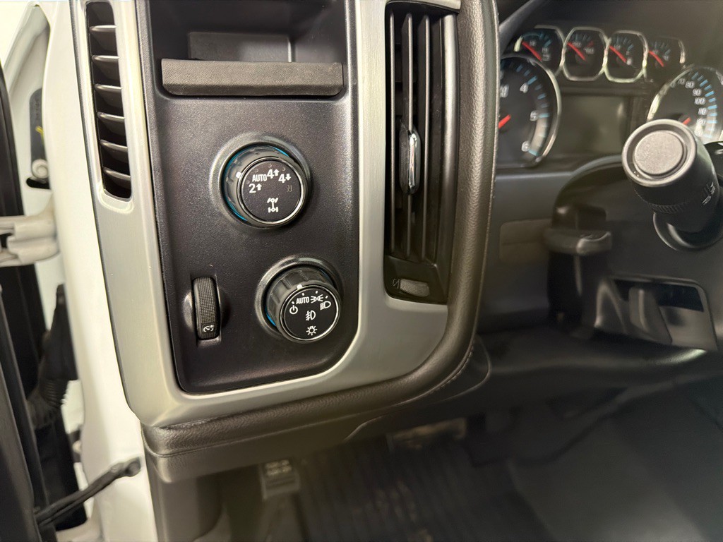 2018 GMC Sierra Image 14