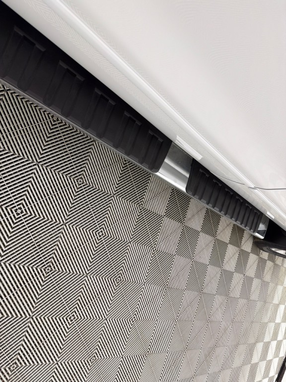 2018 GMC Sierra Image 25