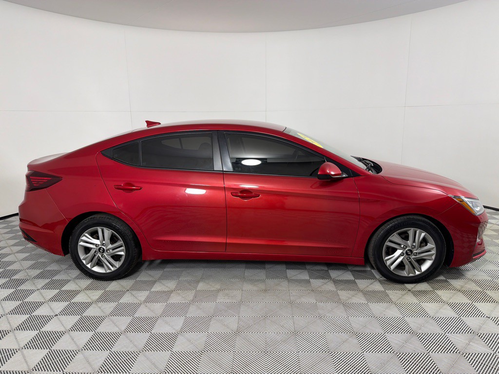 2020 Hyundai Elantra Image 4