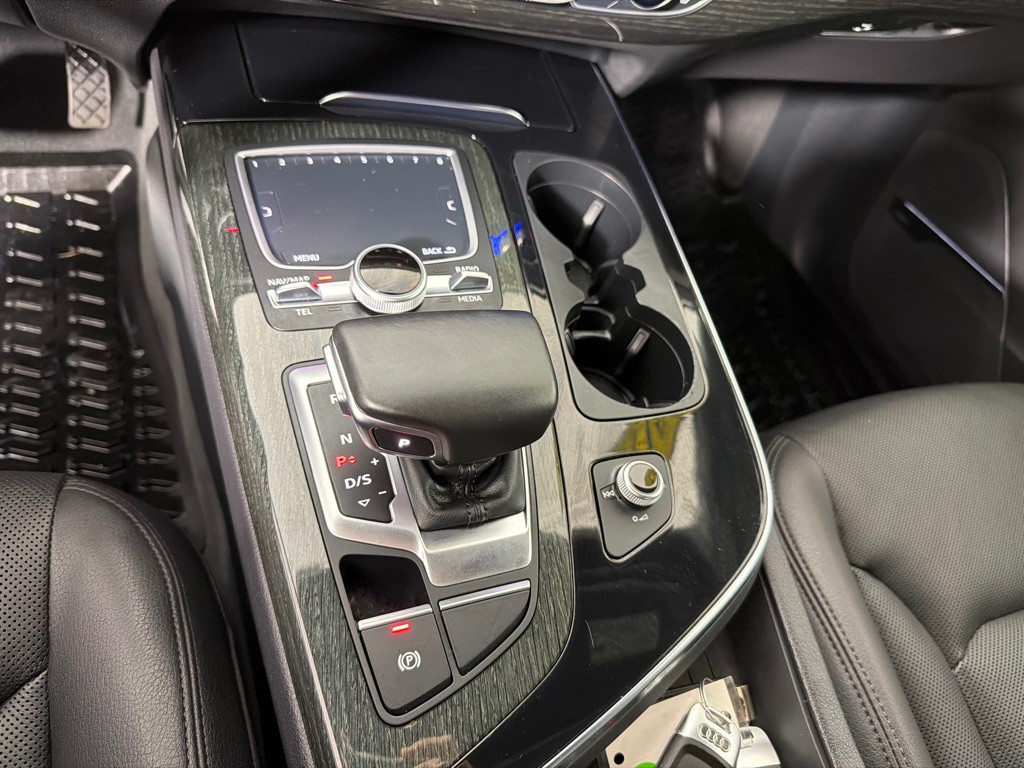 2017 Audi Q7 Image 20