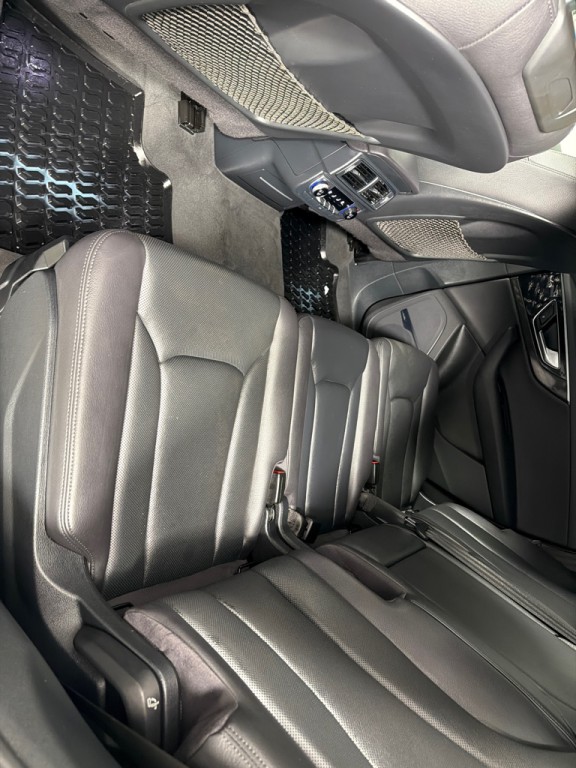 2017 Audi Q7 Image 21