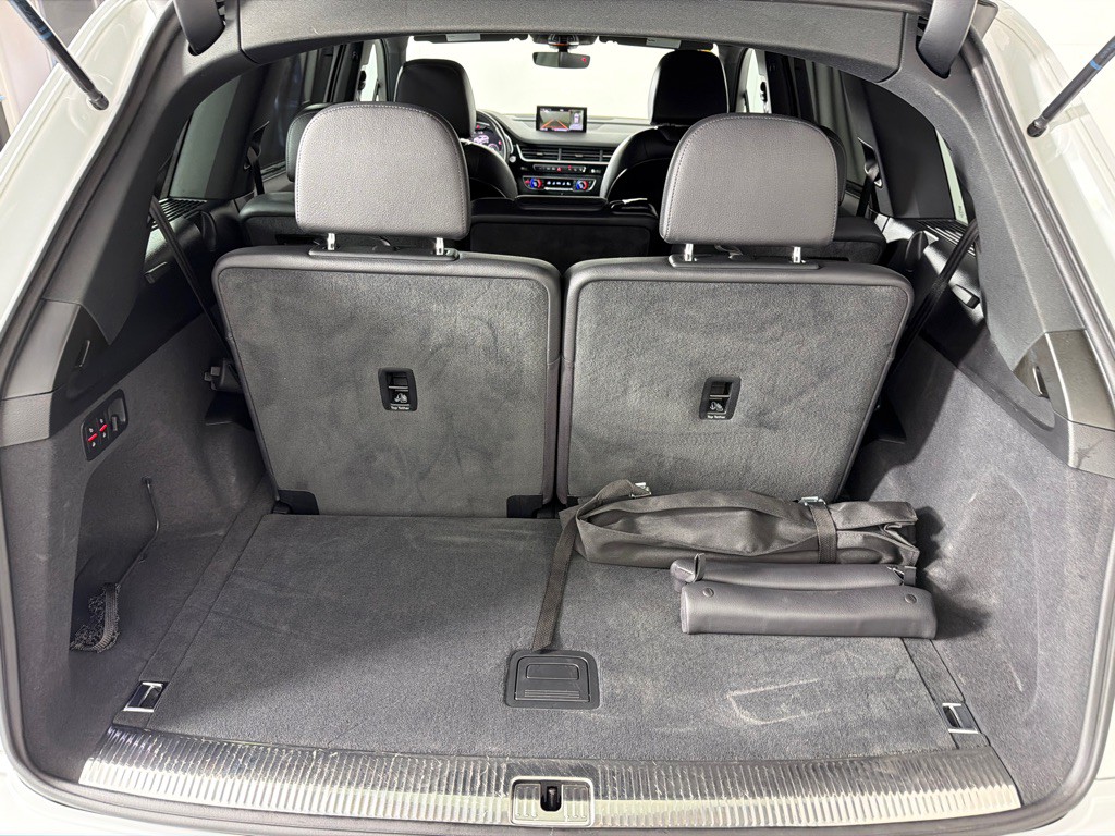 2017 Audi Q7 Image 24