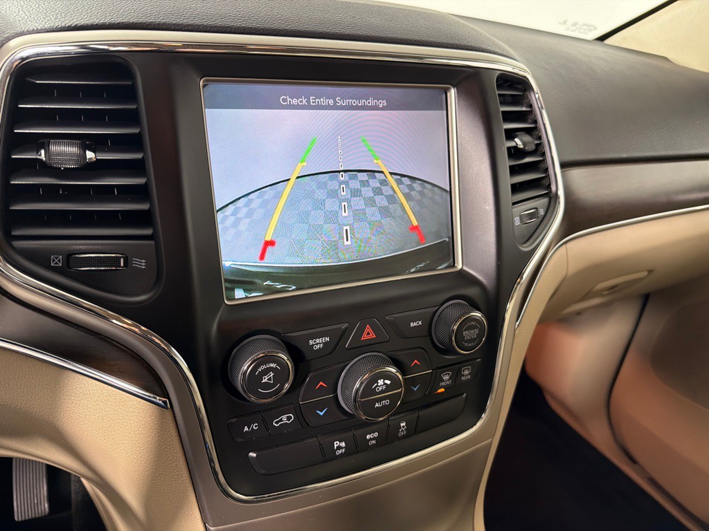 2015 Jeep Grand Cherokee Image 19