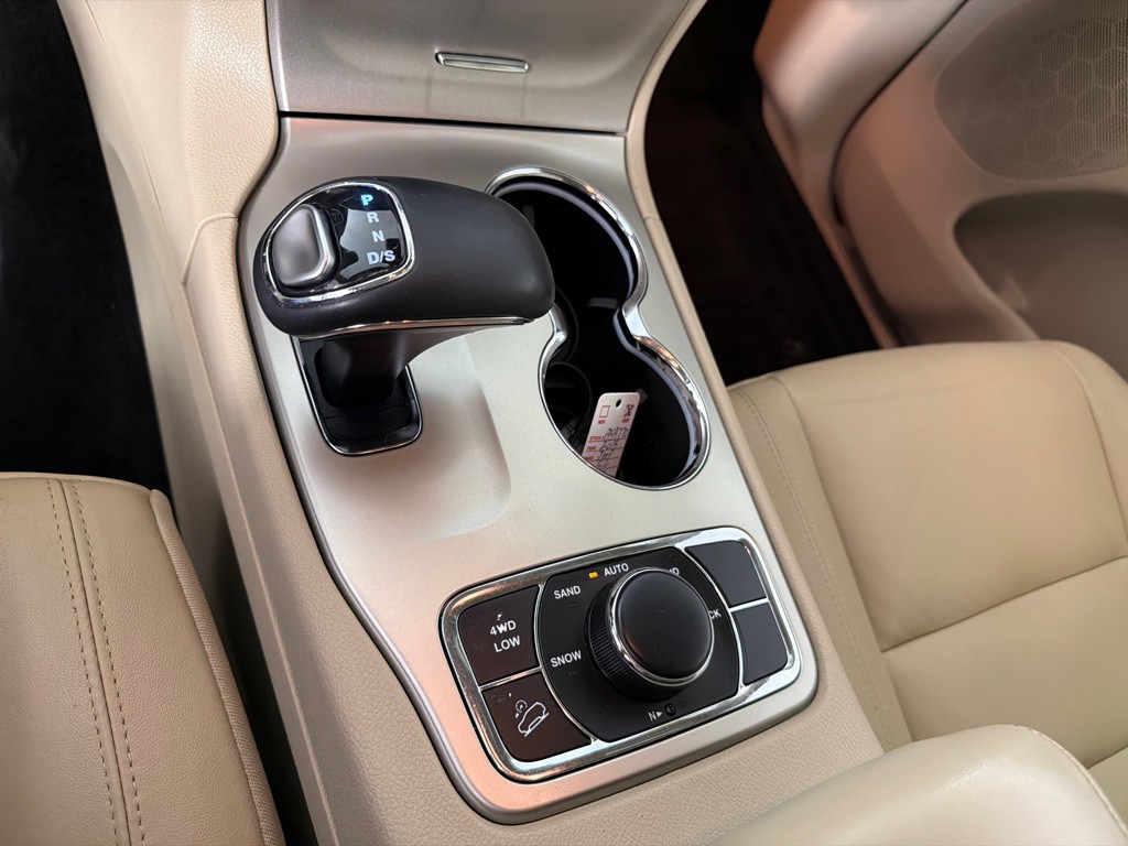 2015 Jeep Grand Cherokee Image 20