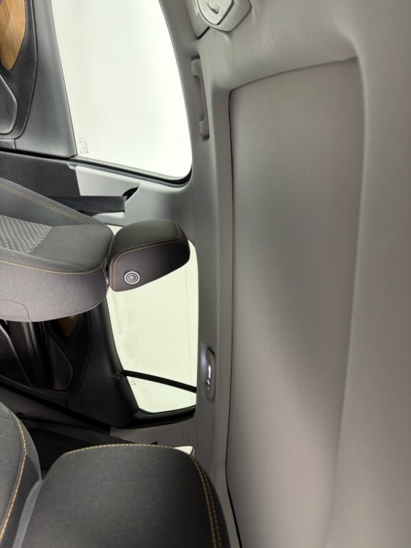 2020 GMC Terrain Image 14