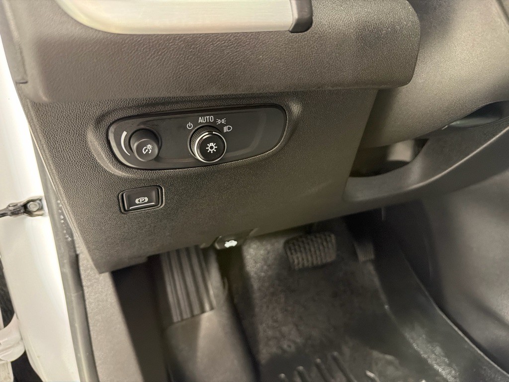 2020 GMC Terrain Image 15