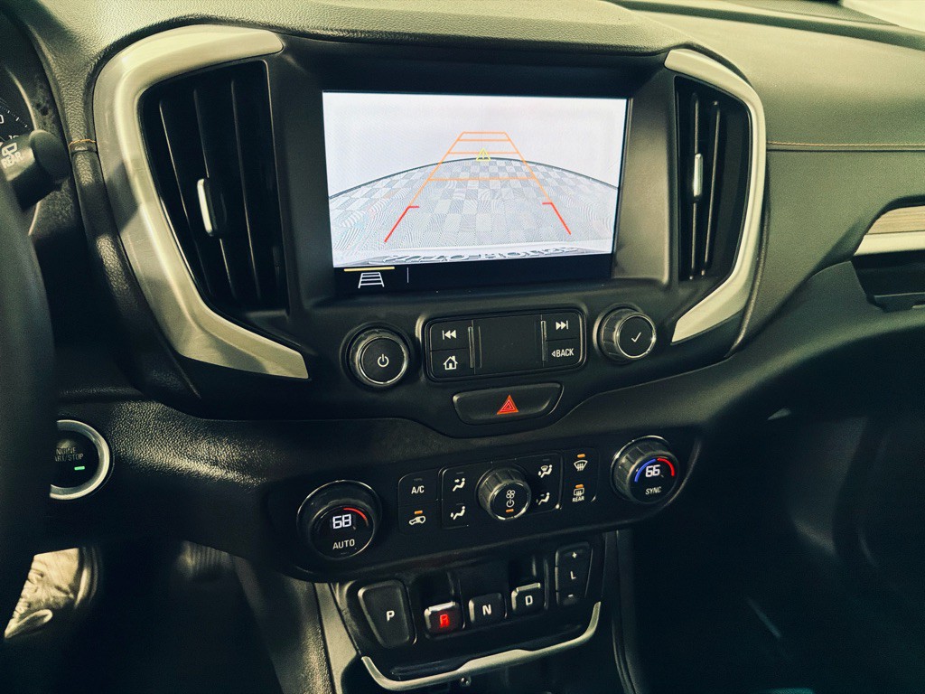 2020 GMC Terrain Image 18