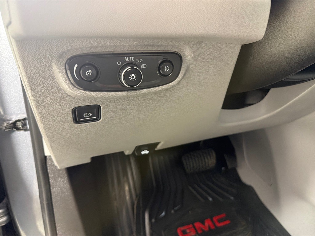 2021 GMC Terrain Image 15