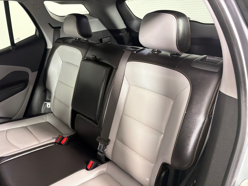 2021 GMC Terrain Image 21