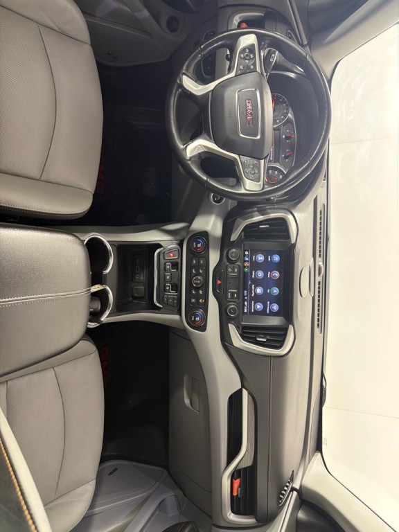 2021 GMC Terrain Image 27