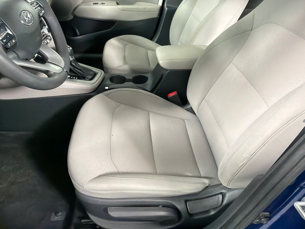 2020 Hyundai Elantra Image 10