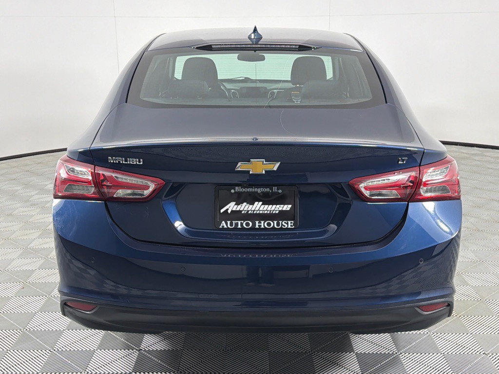 2022 Chevrolet Malibu Image 6