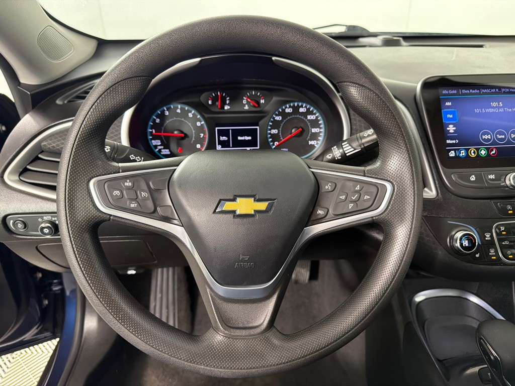 2022 Chevrolet Malibu Image 15
