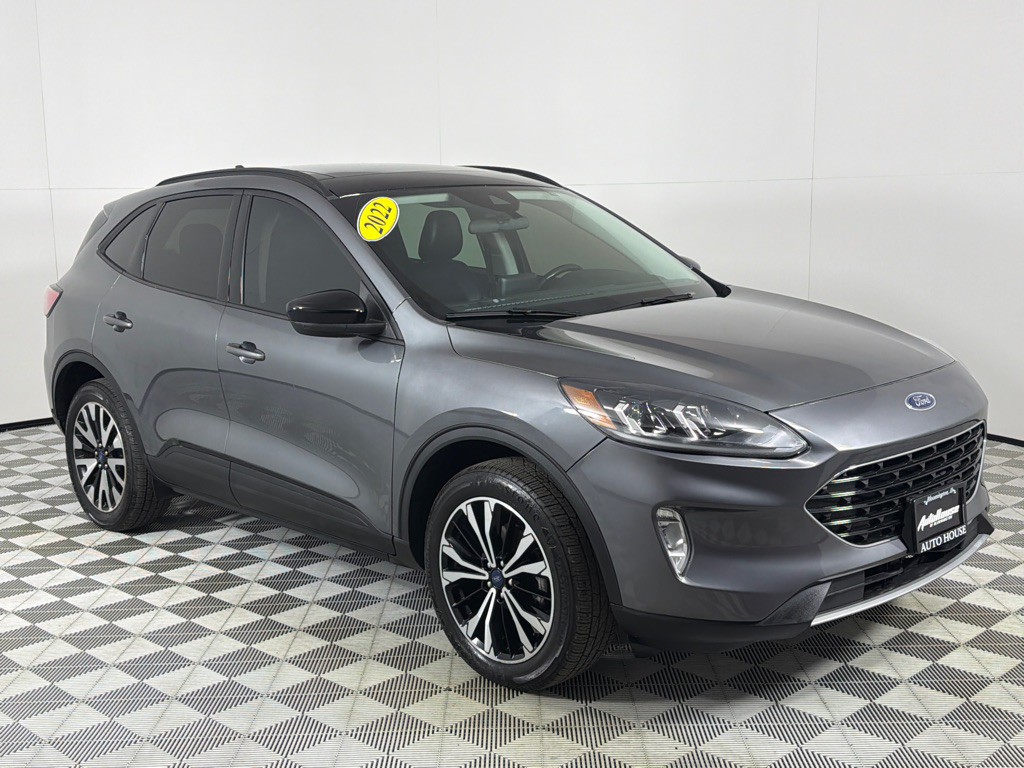 2022 Ford Escape Image 3