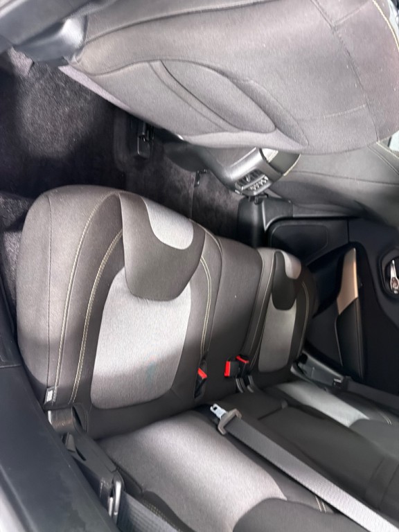 2018 Jeep Cherokee Image 19