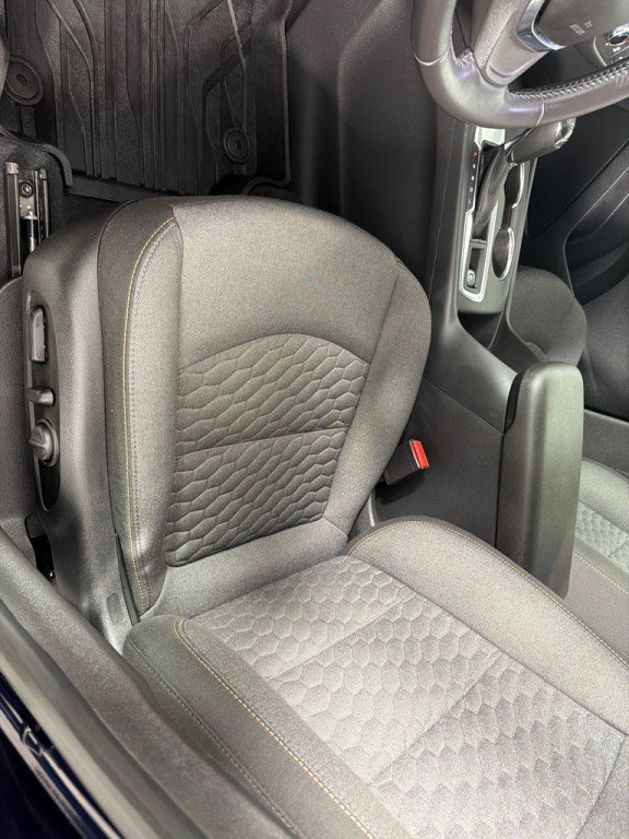 2020 Chevrolet Equinox Image 12