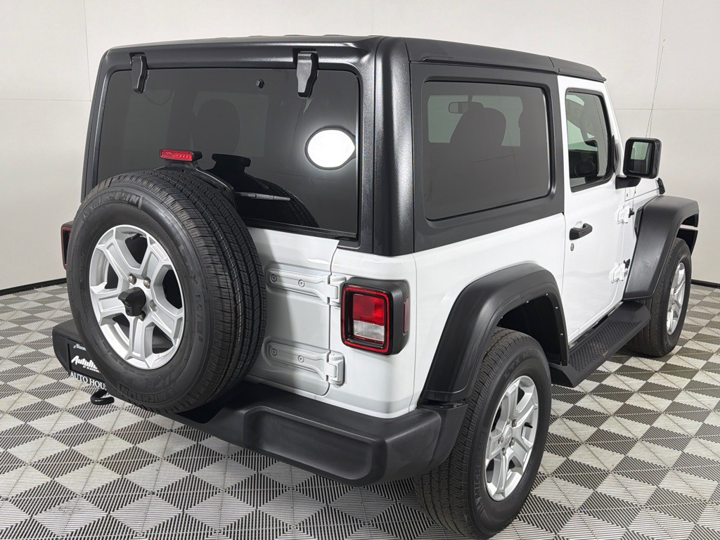2021 Jeep Wrangler Image 5