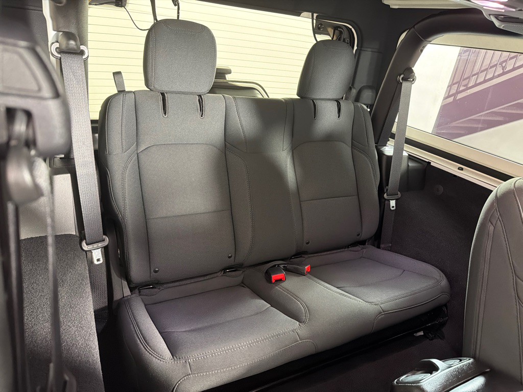 2021 Jeep Wrangler Image 21