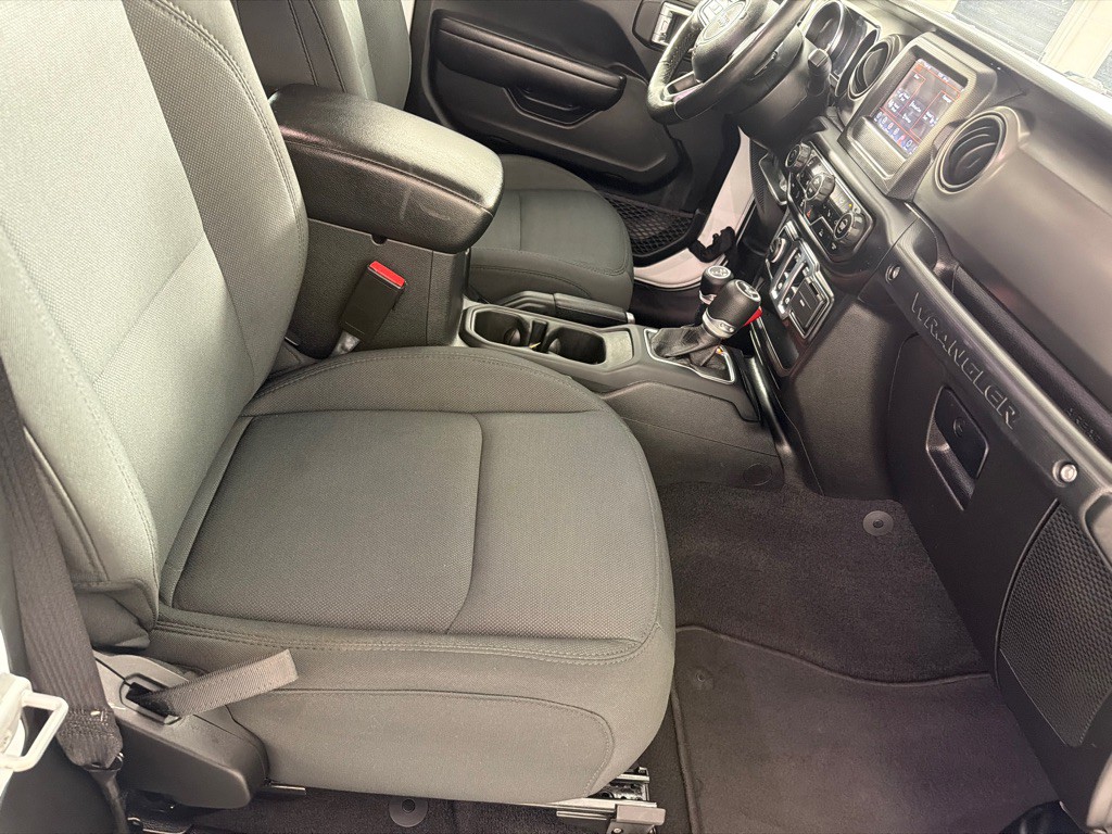 2021 Jeep Wrangler Image 22