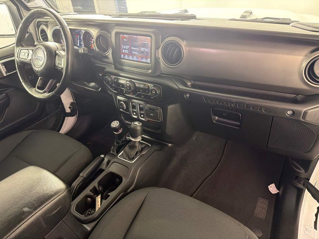 2021 Jeep Wrangler Image 24