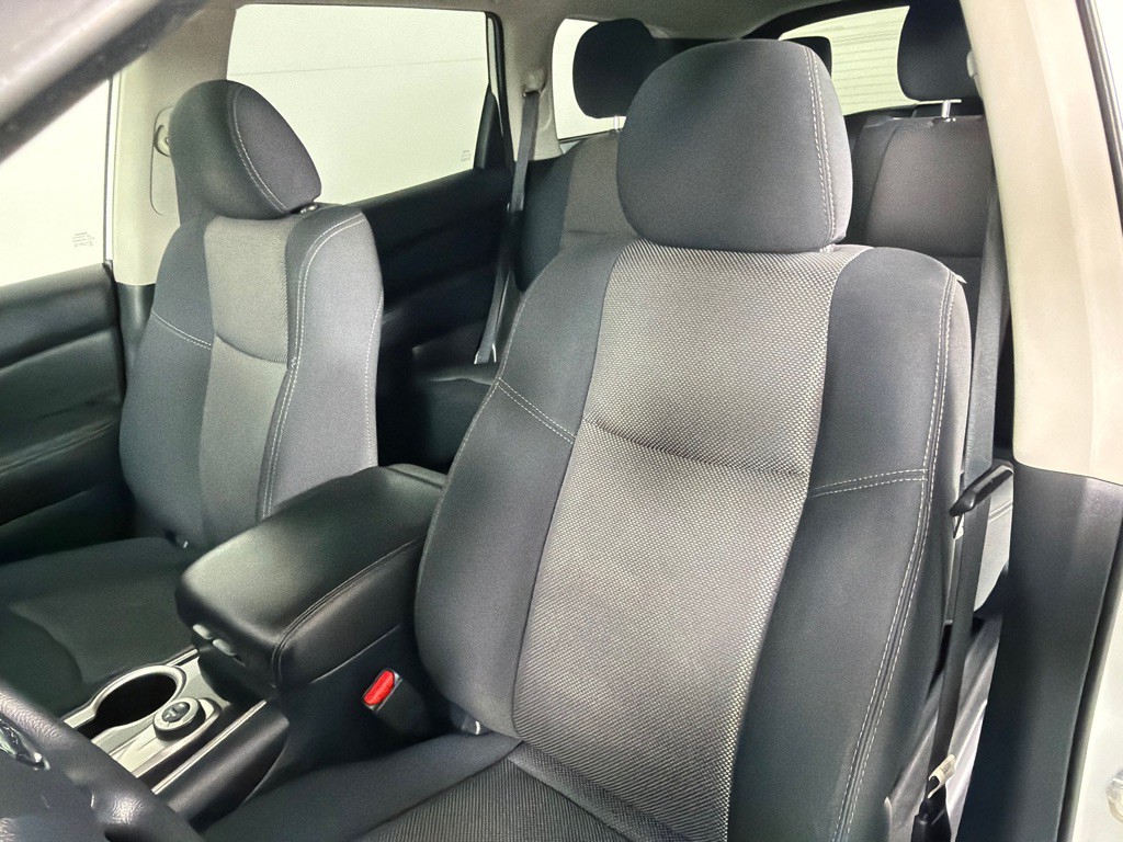 2019 Nissan Pathfinder Image 13