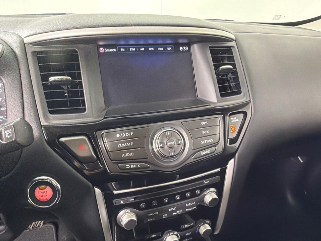 2019 Nissan Pathfinder Image 17