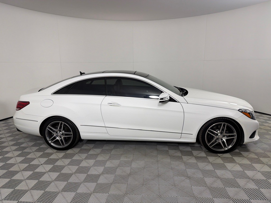 2015 Mercedes-Benz E-Class Image 4