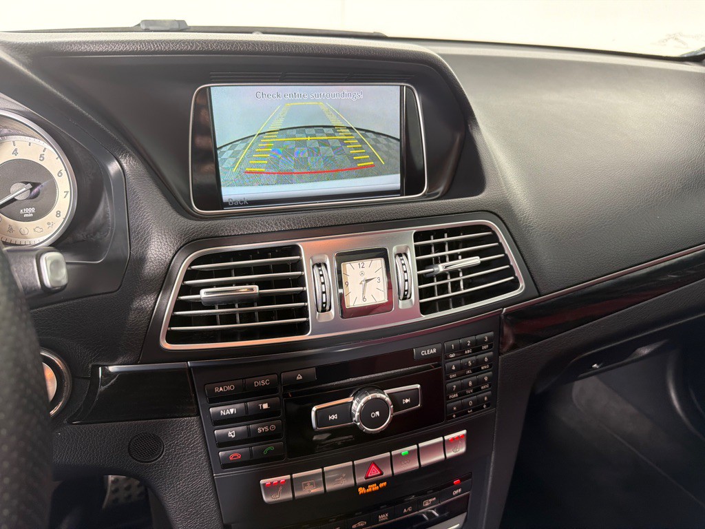 2015 Mercedes-Benz E-Class Image 18