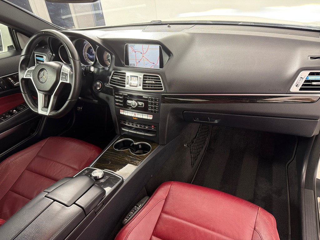 2015 Mercedes-Benz E-Class Image 26