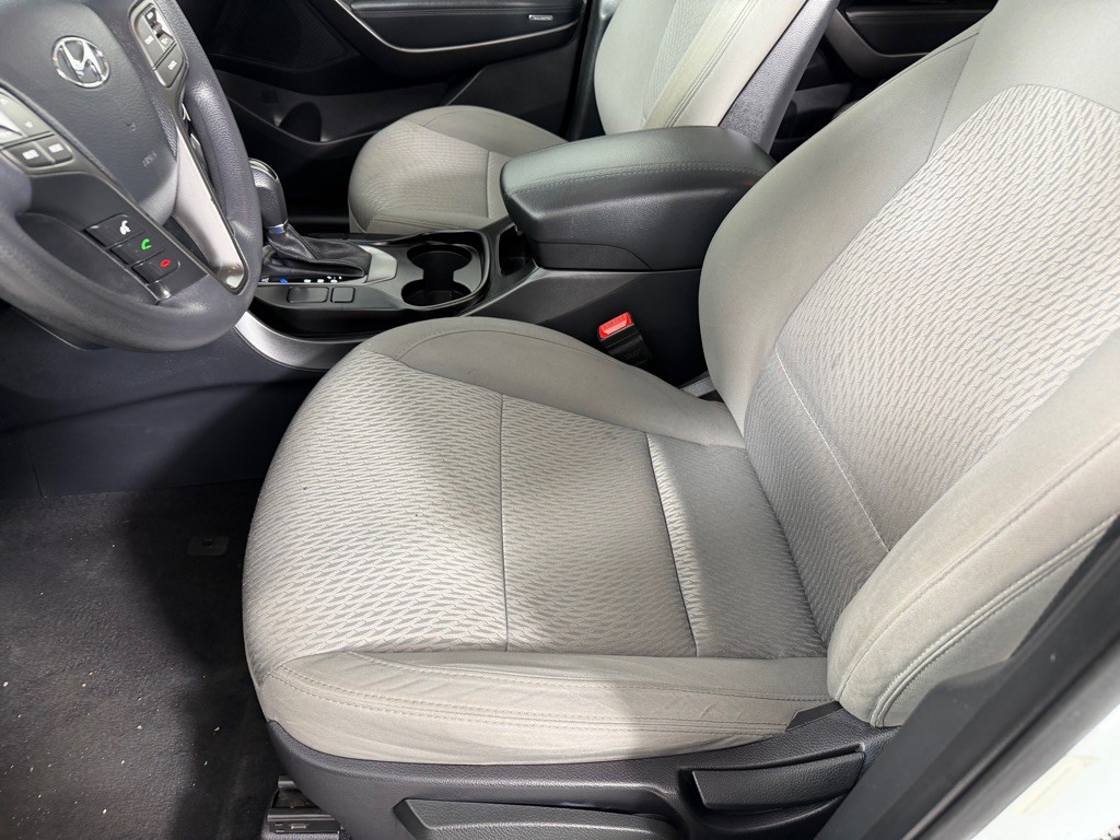 2017 Hyundai Santa Fe Sport Image 11