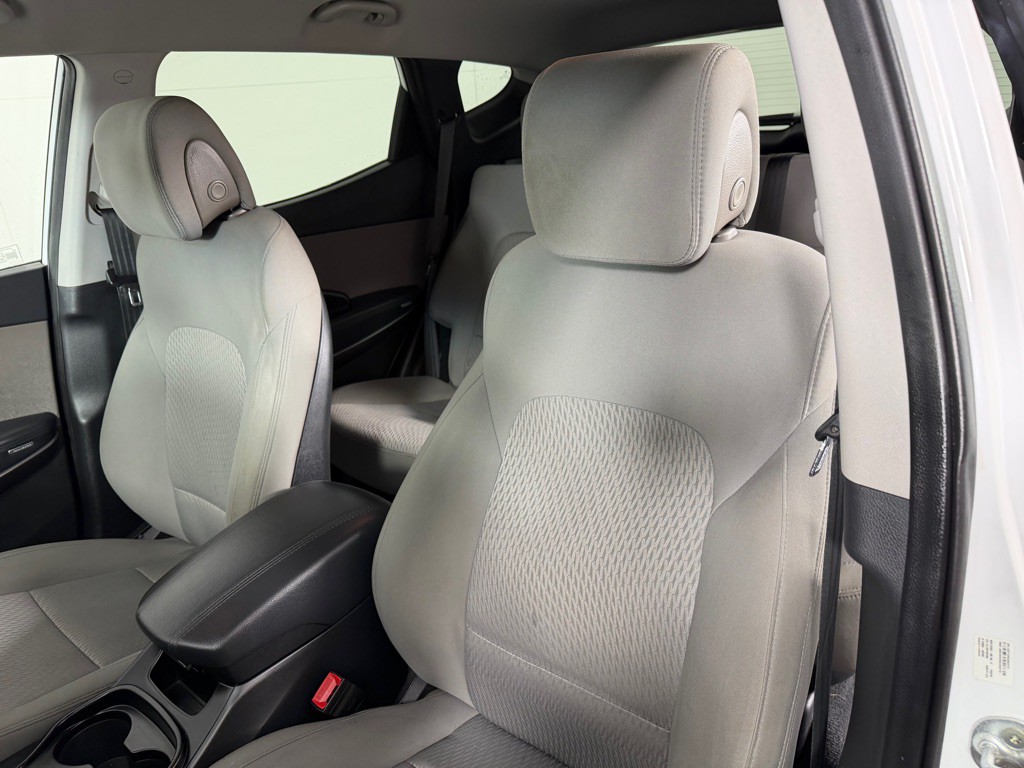 2017 Hyundai Santa Fe Sport Image 12