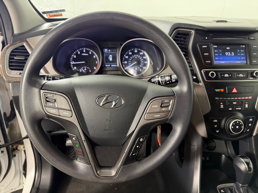 2017 Hyundai Santa Fe Sport Image 14