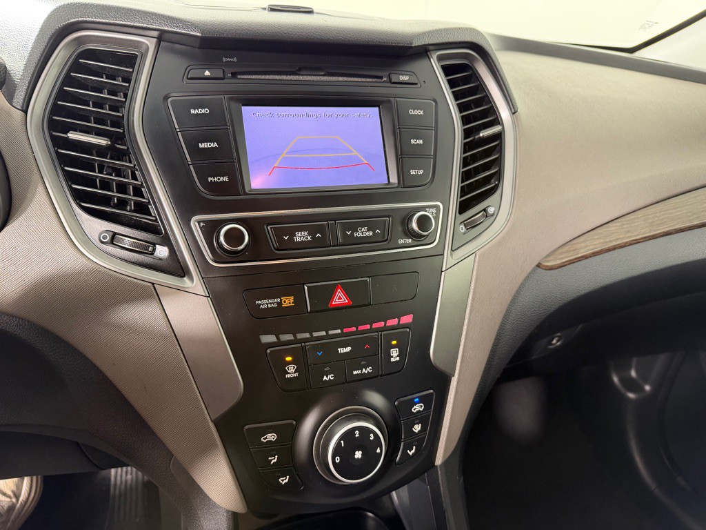 2017 Hyundai Santa Fe Sport Image 17