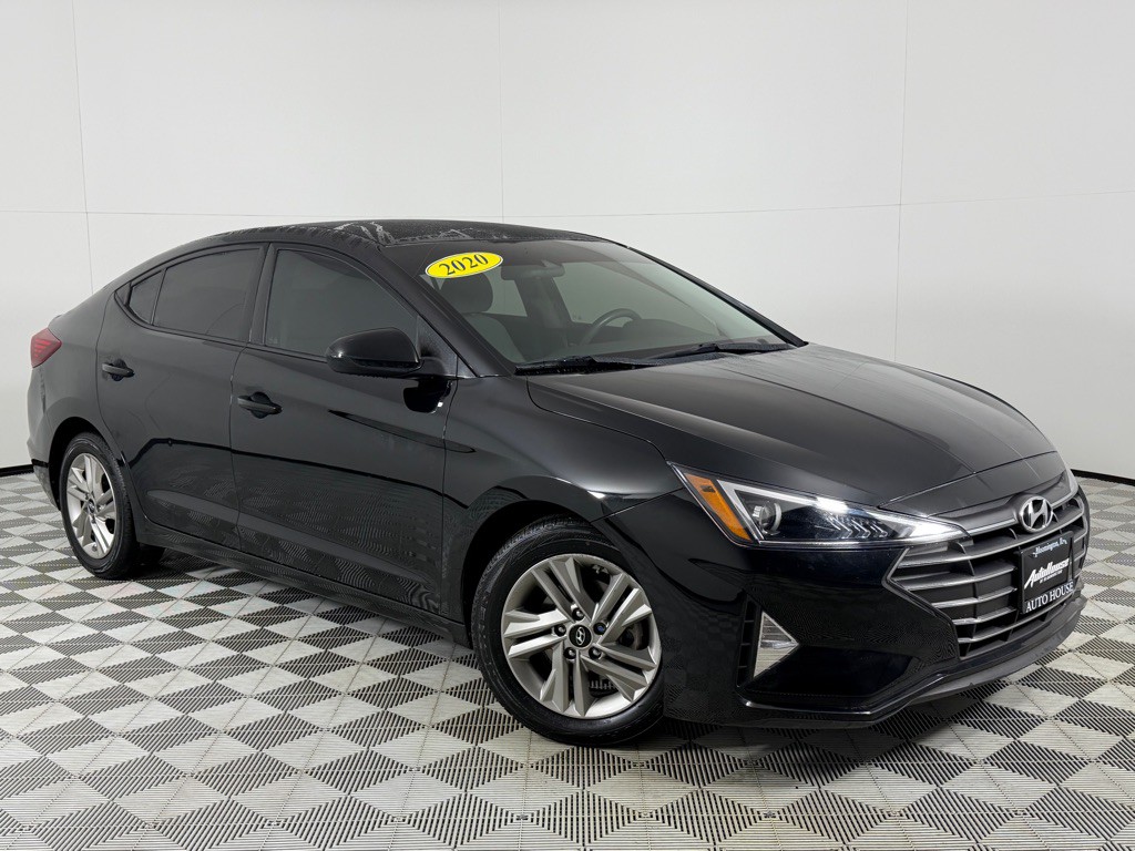 2020 Hyundai Elantra Image 2