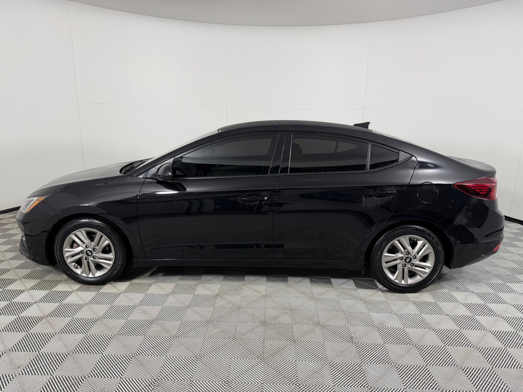 2020 Hyundai Elantra Image 8