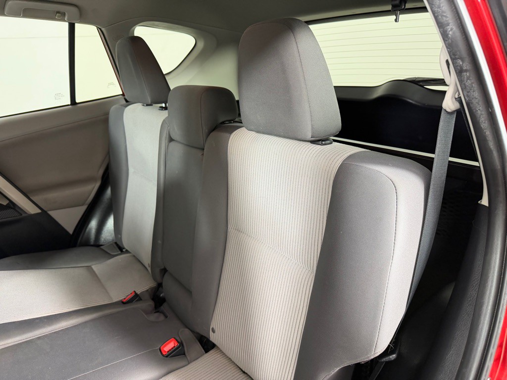 2013 Toyota Rav4 Image 19