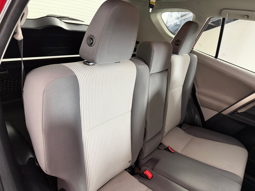 2013 Toyota Rav4 Image 22
