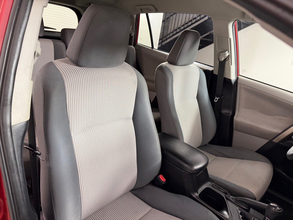 2013 Toyota Rav4 Image 24