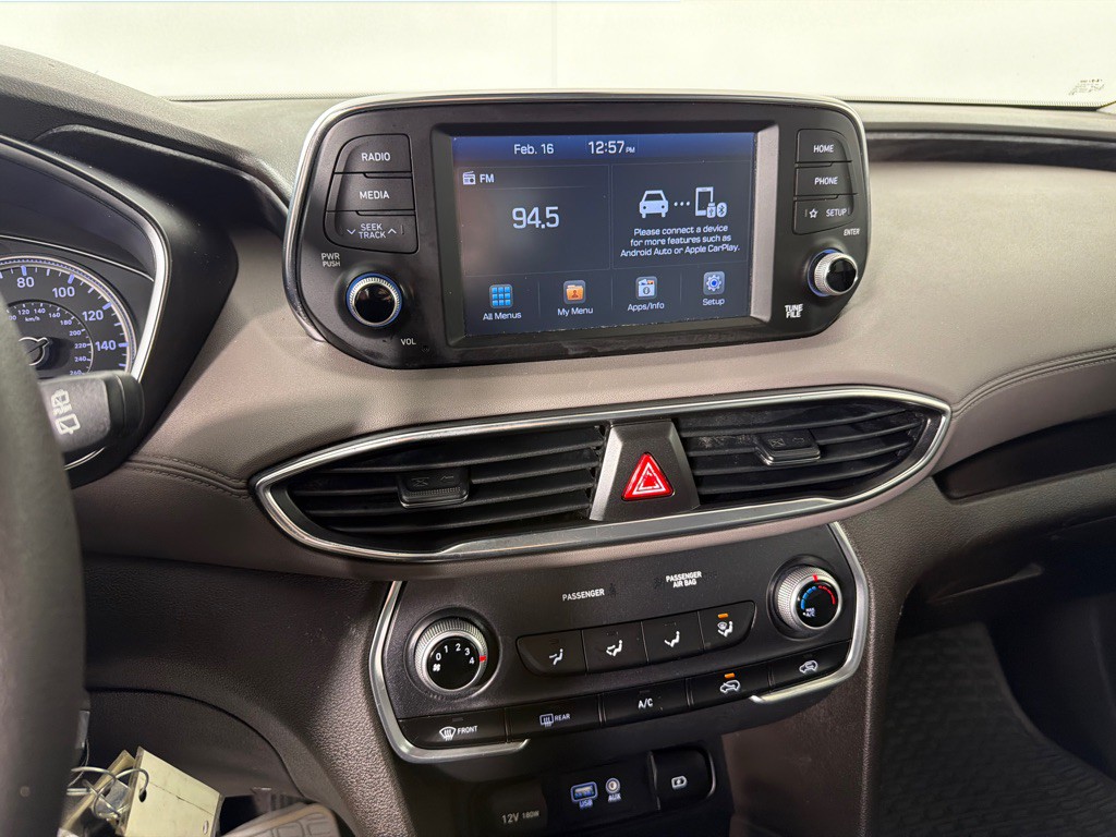 2019 Hyundai Santa Fe Image 15
