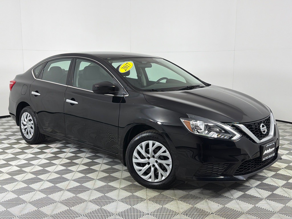 2017 Nissan Sentra Image 2