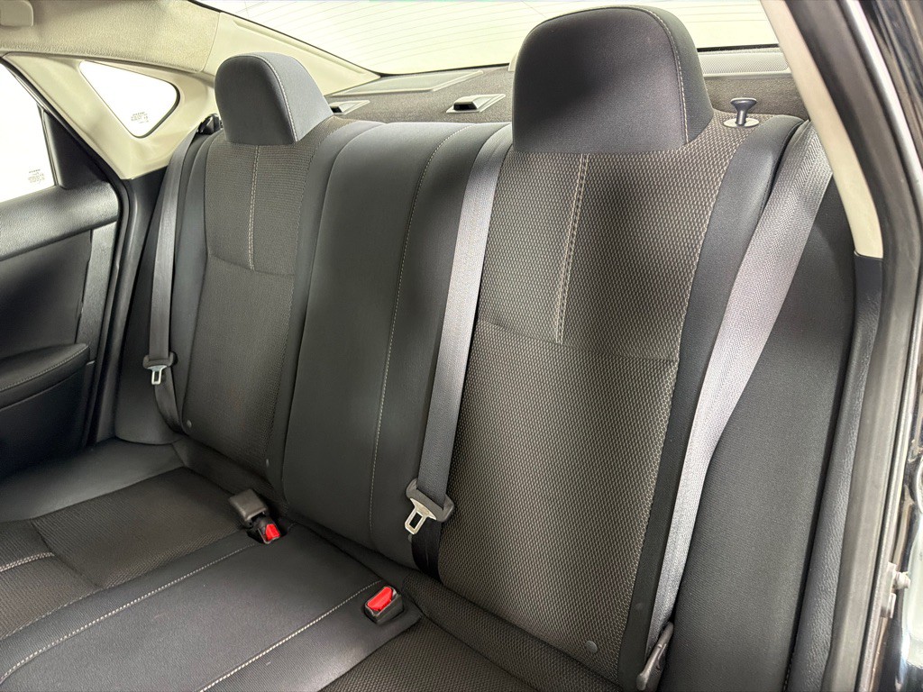 2017 Nissan Sentra Image 18