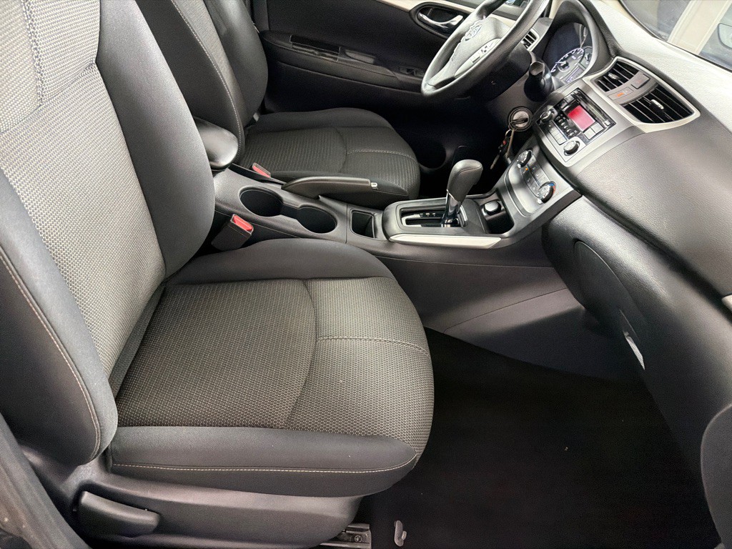 2017 Nissan Sentra Image 21
