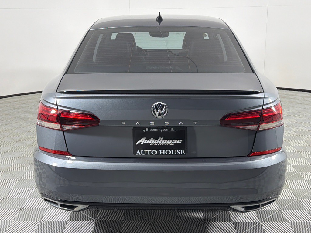 2020 Volkswagen Passat Image 6